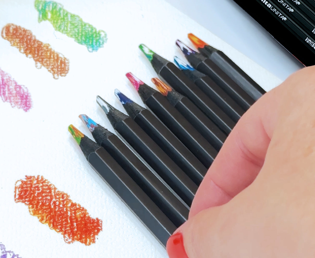 TINTA UNITA color set multicolor